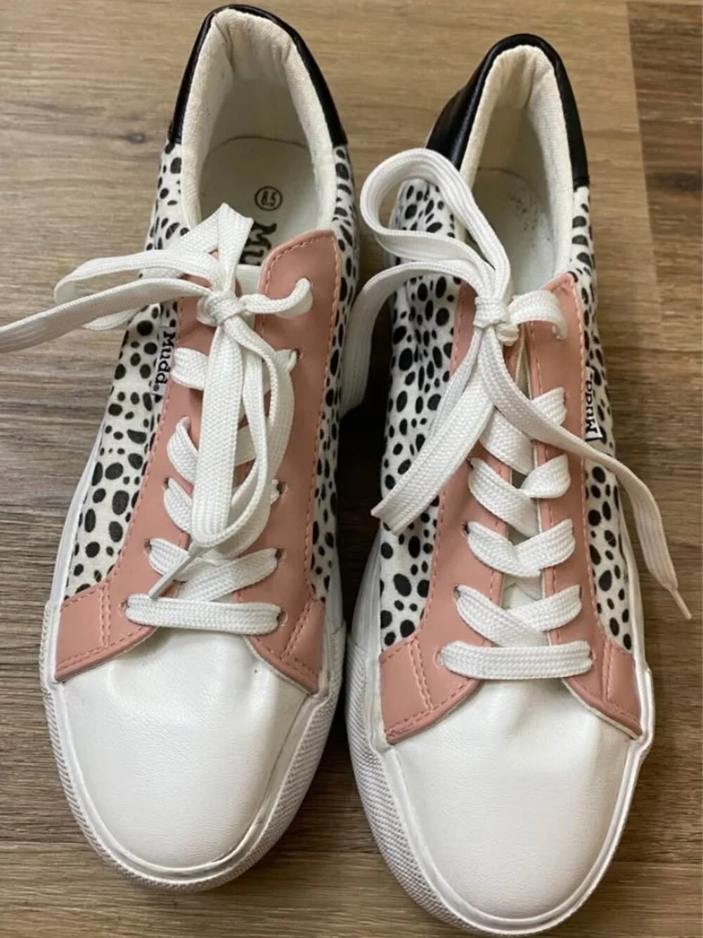 MUDD Women’s Platform Sneakers Size 8.5 White Pink Leopard Print Lace-Up Shoes